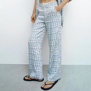 NWOT Zara Geometric Silk-like Pants